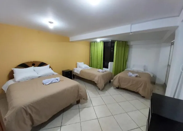 Hotel Tayta Wasi *