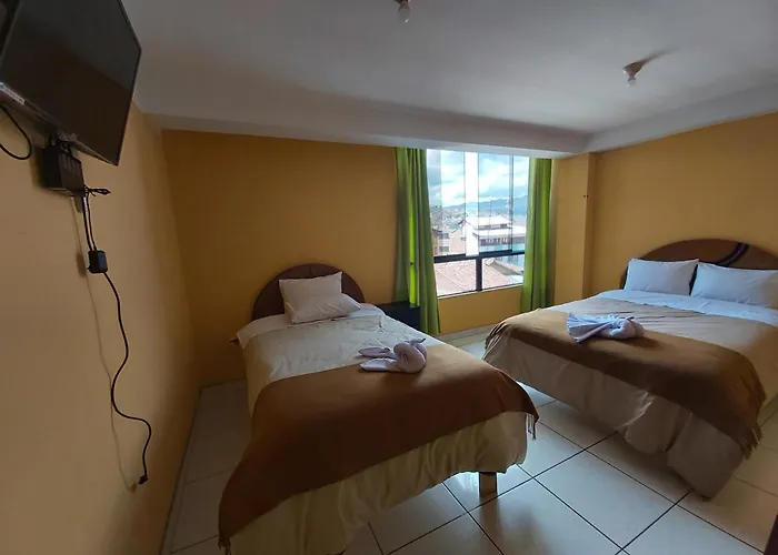 Tayta Wasi Hotel *